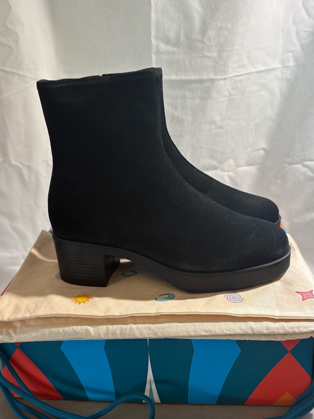 Lazo Siren Galaxy Black Platform Ankle Boots Size 7.5 NIB New in Box